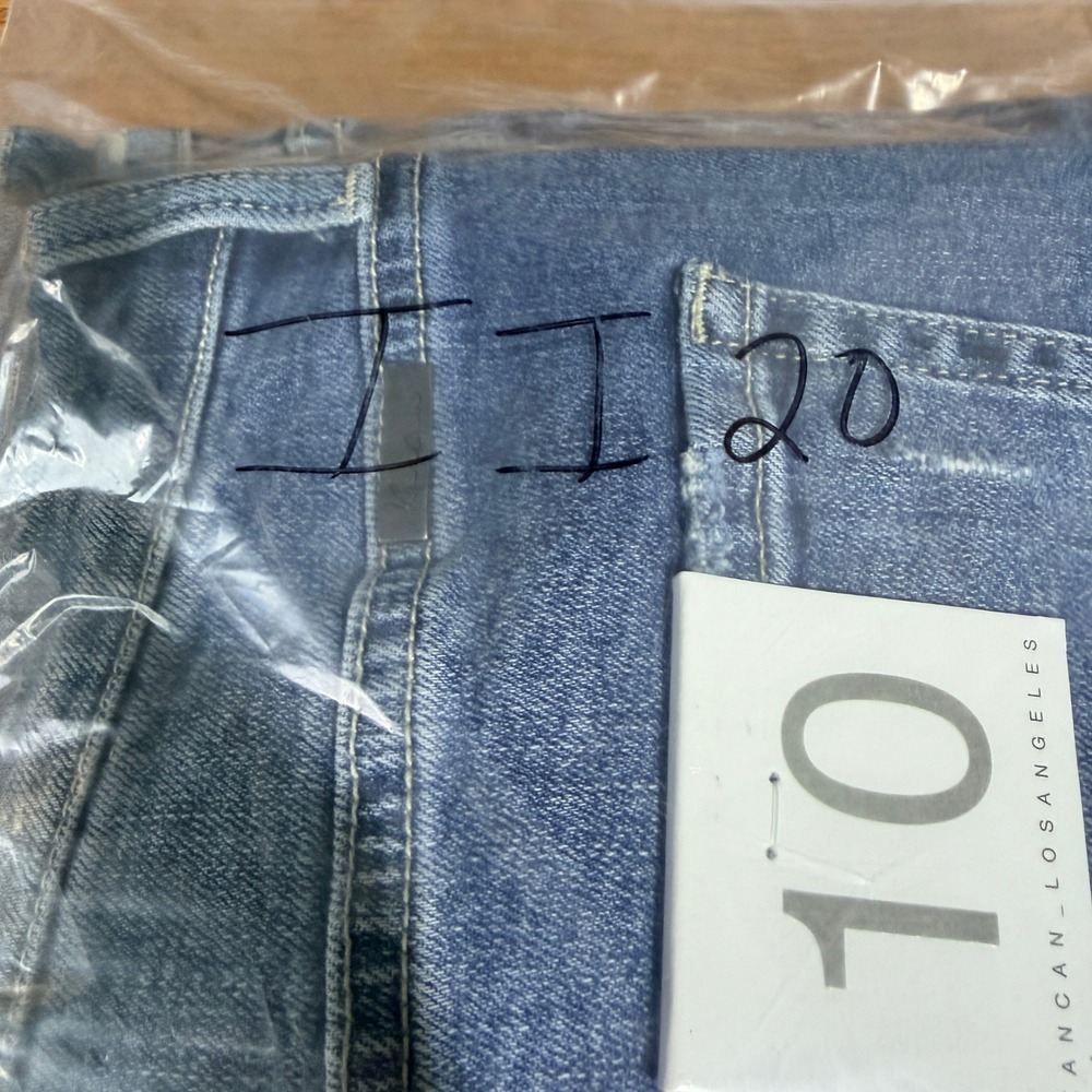 KanCan High Rise Straight Leg Cuffed Hem Distressed Jeans Women 10 Baggy NEW - Picture 9 of 9